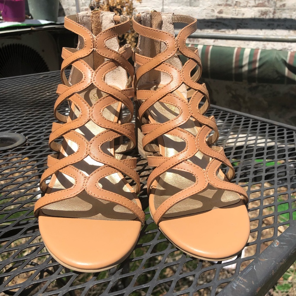 😍Heel sandals . SIZE 7.5
